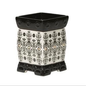 Scentsy - Boleyn Full Size Warmer